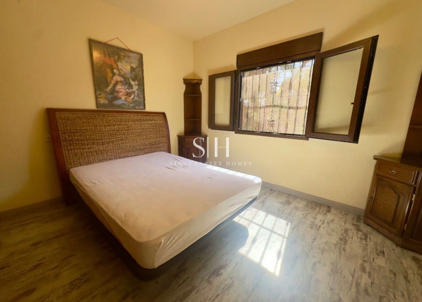 3 slaapkamer Villa te koop in Los Balcones met zwembad - € 330.000 (Ref: 9199965)