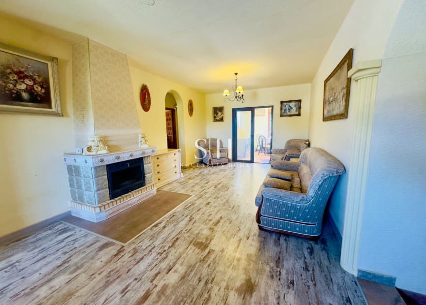 3 slaapkamer Villa te koop in Los Balcones met zwembad - € 330.000 (Ref: 9199965)