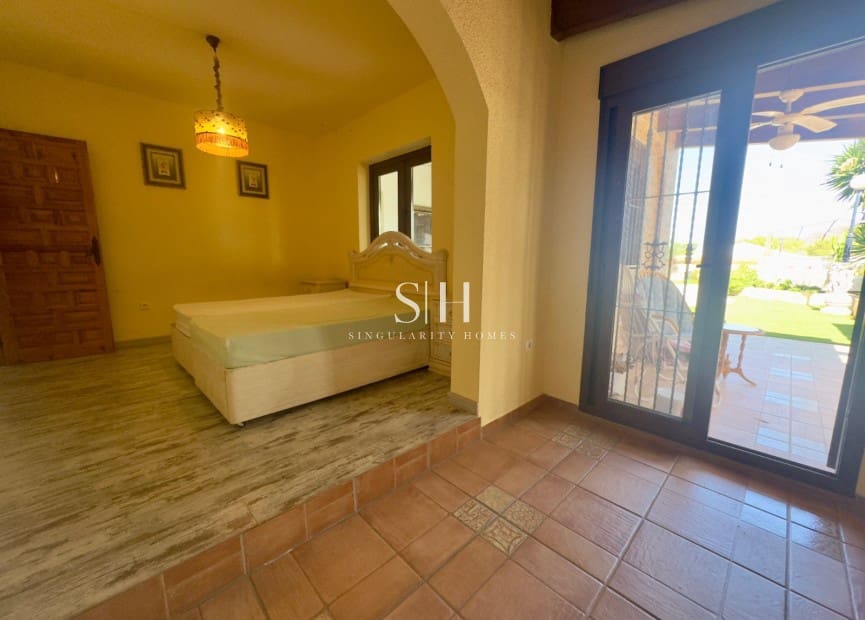 3 slaapkamer Villa te koop in Los Balcones met zwembad - € 330.000 (Ref: 9199965)