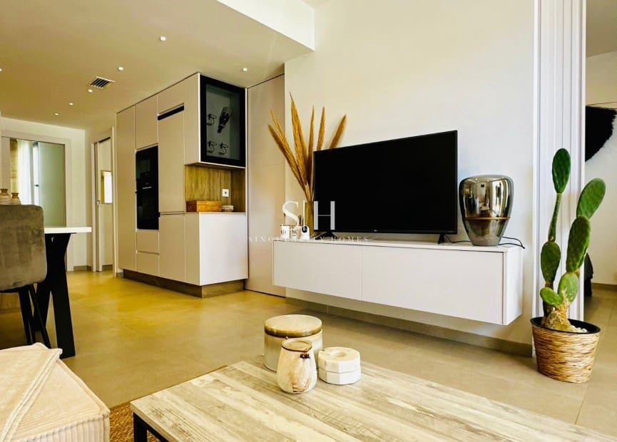 Apartamento de 2 habitaciones en San Pedro del Pinatar en venta con piscina garaje - 345.000 € (Ref: 9205264)