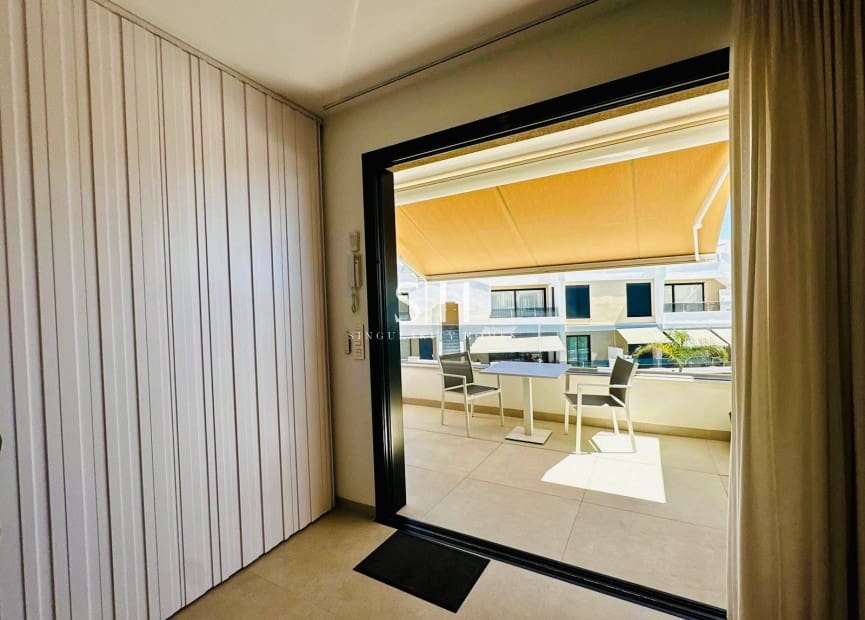 Apartamento de 2 habitaciones en San Pedro del Pinatar en venta con piscina garaje - 345.000 € (Ref: 9205264)