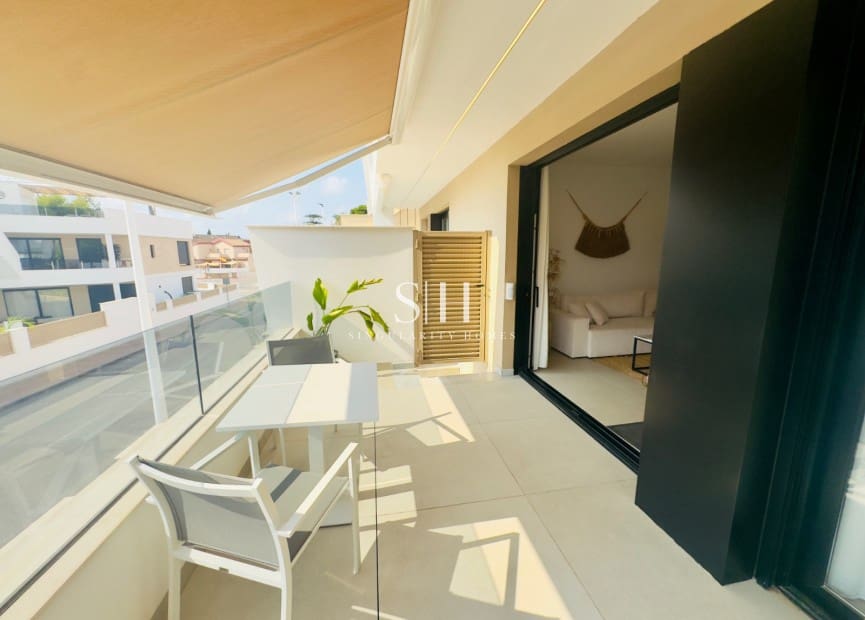 Apartamento de 2 habitaciones en San Pedro del Pinatar en venta con piscina garaje - 345.000 € (Ref: 9205264)