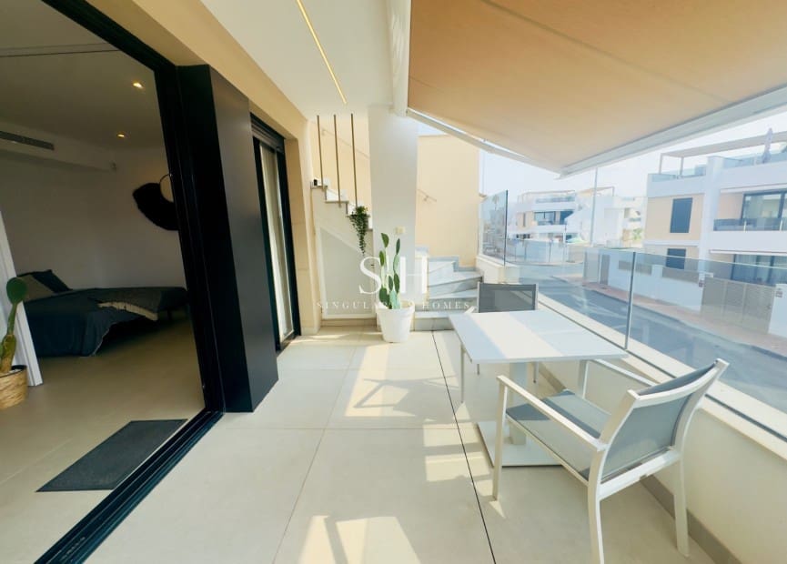 Apartamento de 2 habitaciones en San Pedro del Pinatar en venta con piscina garaje - 345.000 € (Ref: 9205264)