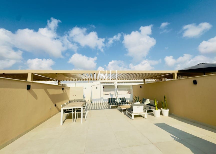 Apartamento de 2 habitaciones en San Pedro del Pinatar en venta con piscina garaje - 345.000 € (Ref: 9205264)