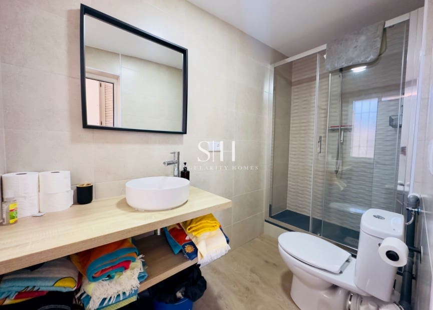 2 sypialnia Apartament przy plaży na sprzedaż w Torrevieja z basenem - 159 900 € (Ref: 9207776)