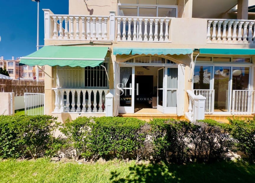 2 sypialnia Apartament przy plaży na sprzedaż w Torrevieja z basenem - 159 900 € (Ref: 9207776)