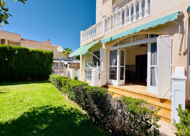 2 bedroom Beach Apartment for sale in Los Frutales, Torrevieja with pool - € 159,900 (Ref: 9207776)