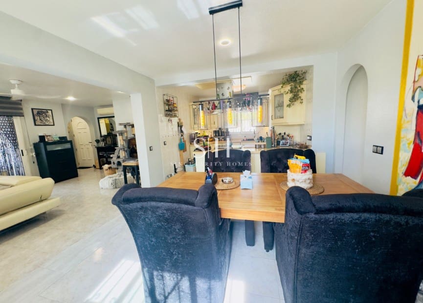 5 quarto Moradia para venda em Benijofar com piscina - 498 000 € (Ref: 9210417)