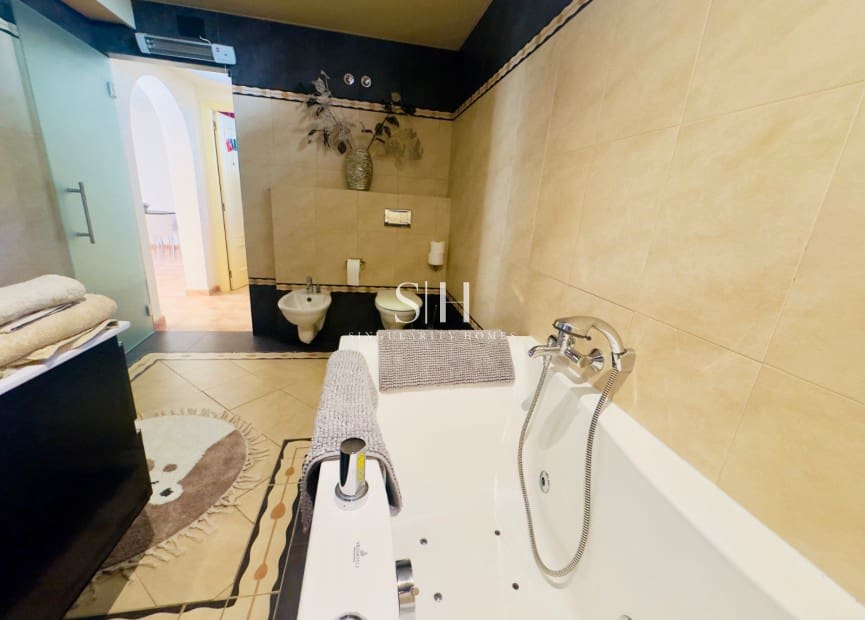 5 quarto Moradia para venda em Benijofar com piscina - 498 000 € (Ref: 9210417)