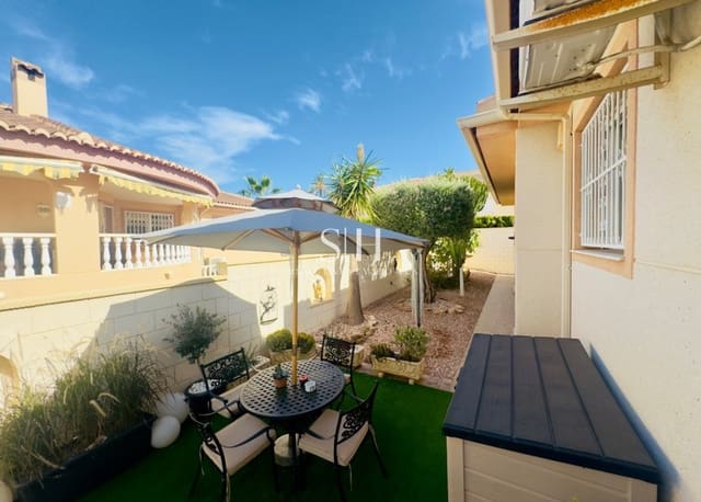 5 chambre Villa/Maison à vendre à Benijófar avec piscine - 498 000 € (Ref: 9210417)