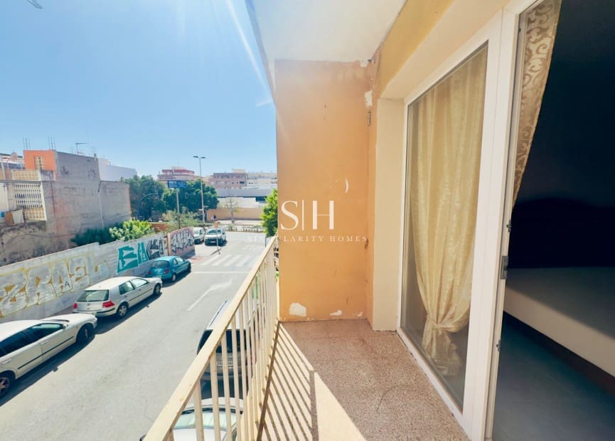 2 soveværelse Lejlighed til salg i Torrevieja - € 120.000 (Ref: 9219208)