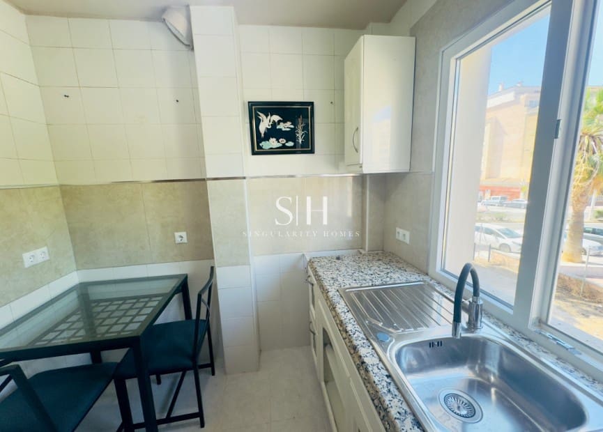 2 soveværelse Lejlighed til salg i Torrevieja - € 120.000 (Ref: 9219208)