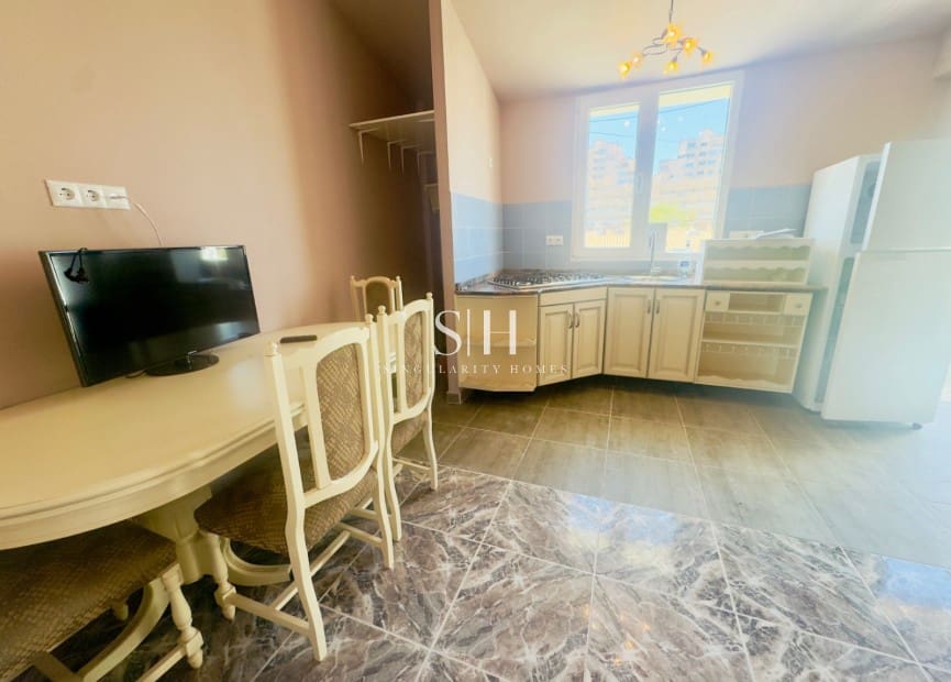 1 makuuhuone Bungalow myytävänä paikassa Torrevieja - 115 000 € (Ref: 9221459)