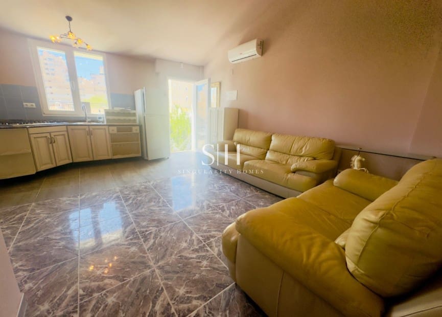 1 makuuhuone Bungalow myytävänä paikassa Torrevieja - 115 000 € (Ref: 9221459)