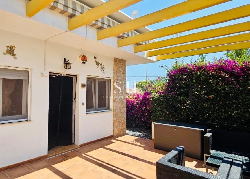 2 soveværelse Bungalow til salg i Pilar de la Horadada med swimmingpool - € 234.900 (Ref: 9221887)