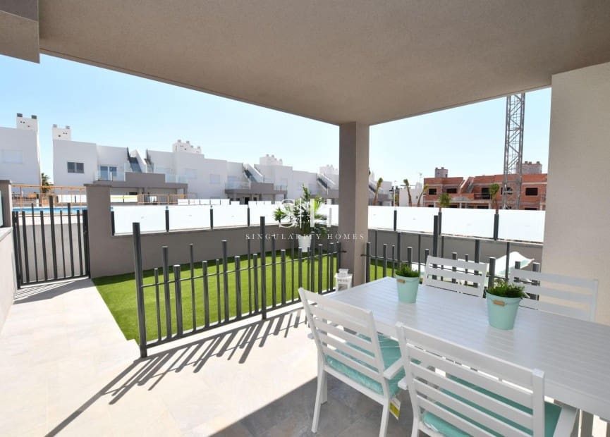2 soveværelse Bungalow til salg i San Miguel de Salinas med swimmingpool - € 243.800 (Ref: 9227797)
