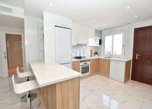 2 soveværelse Bungalow til salg i San Miguel de Salinas med swimmingpool - € 243.800 (Ref: 9227797)