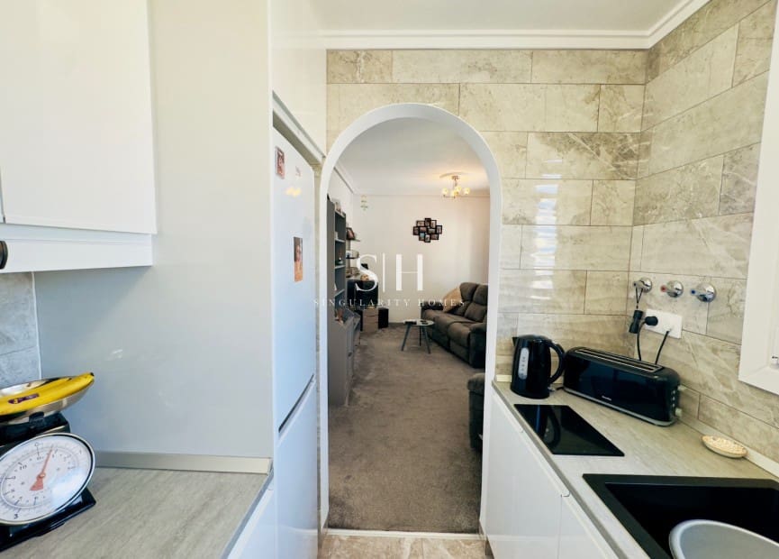 3 soveværelse Villa til salg i La Florida med swimmingpool - € 265.000 (Ref: 9227798)