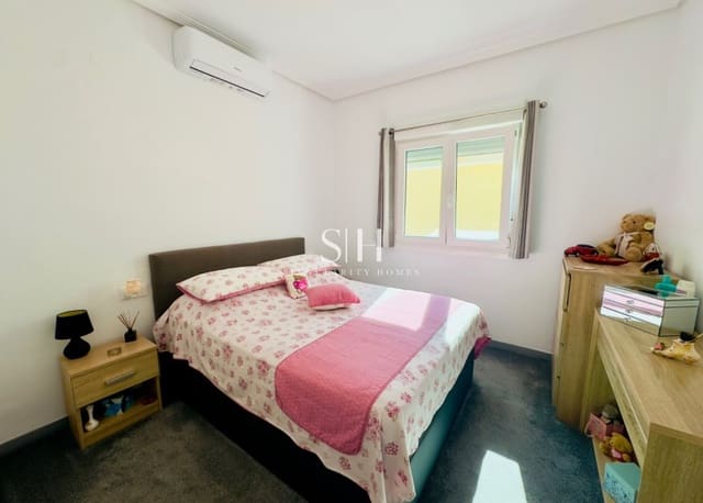 3 soveværelse Villa til salg i La Florida, Orihuela med swimmingpool - € 265.000 (Ref: 9227798)