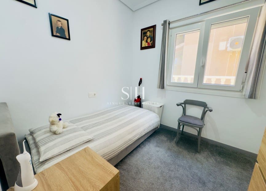 3 soveværelse Villa til salg i La Florida med swimmingpool - € 265.000 (Ref: 9227798)