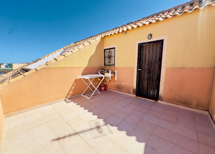 3 soveværelse Byhus til salg i La Mata med garage - € 189.900 (Ref: 9235030)