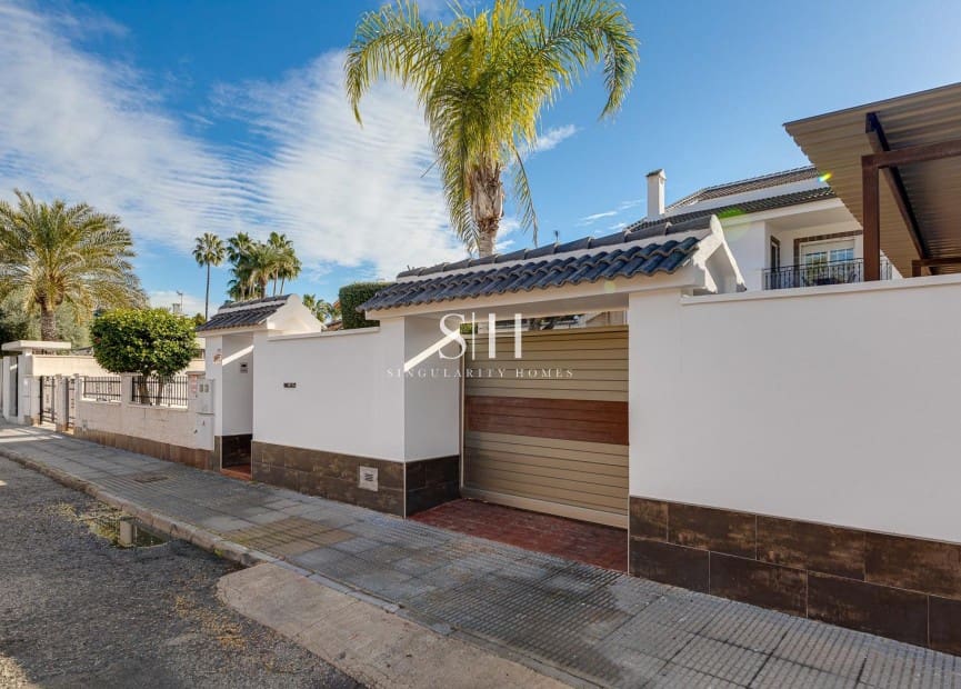 5 makuuhuone Huvila myytävänä paikassa San Javier mukana uima-altaan - 615 000 € (Ref: 9242487)