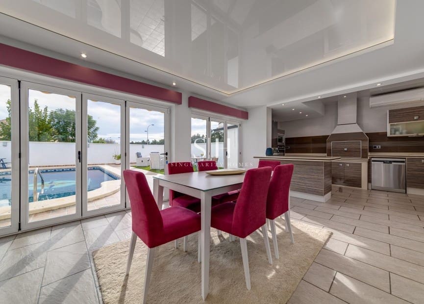 5 makuuhuone Huvila myytävänä paikassa San Javier mukana uima-altaan - 615 000 € (Ref: 9242487)