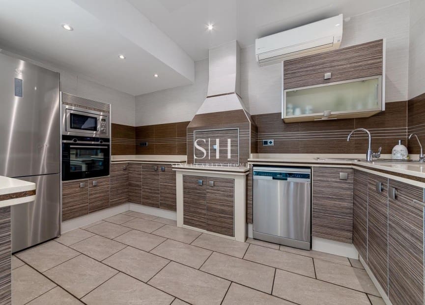 5 makuuhuone Huvila myytävänä paikassa San Javier mukana uima-altaan - 615 000 € (Ref: 9242487)