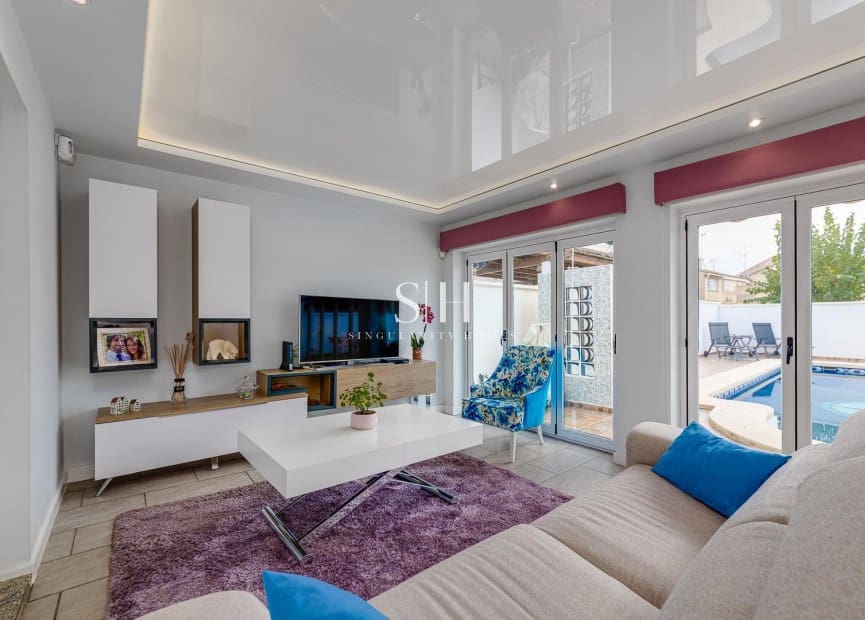 5 makuuhuone Huvila myytävänä paikassa San Javier mukana uima-altaan - 615 000 € (Ref: 9242487)