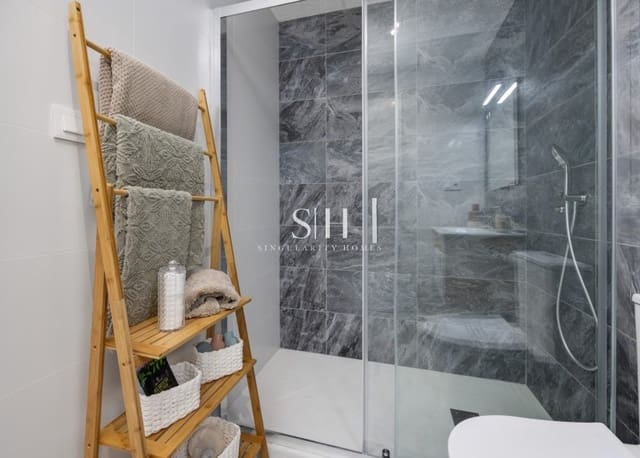 2 soveværelse Lejlighed til salg i San Miguel de Salinas med swimmingpool garage - € 239.000 (Ref: 9244286)