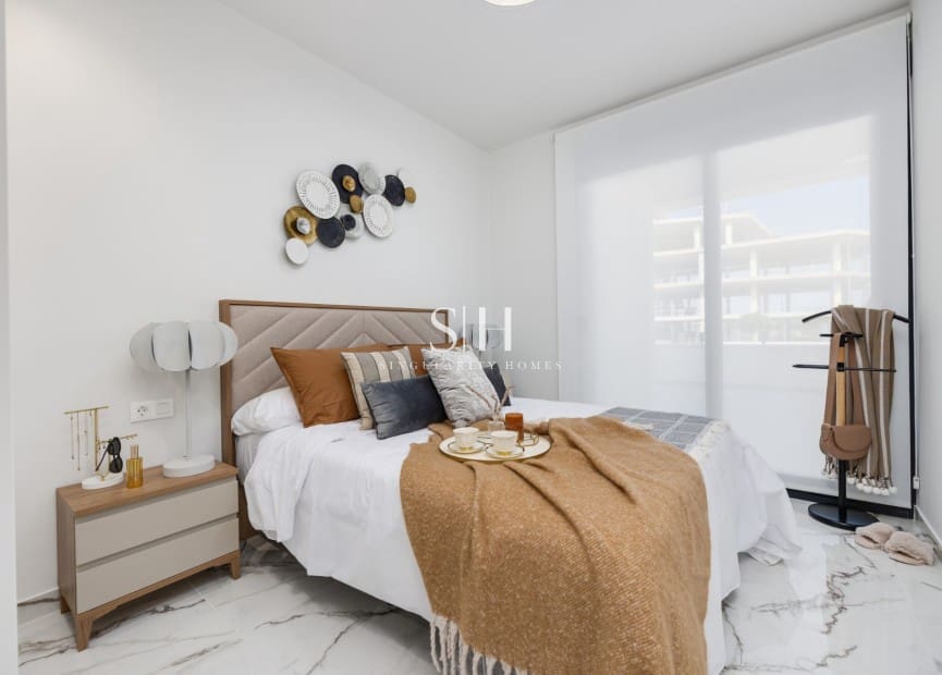 2 slaapkamer Appartement te koop in San Miguel de Salinas met zwembad garage - € 219.000 (Ref: 9245267)