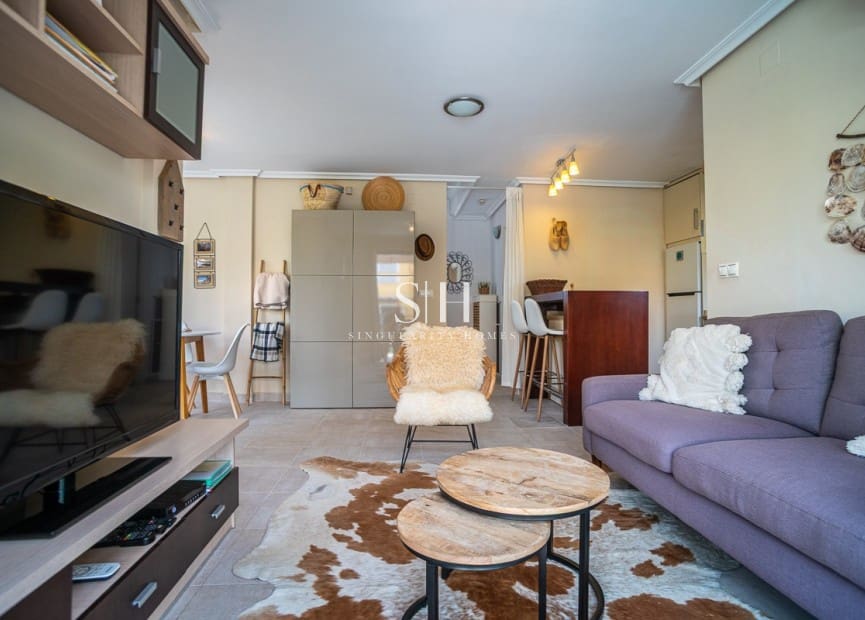 3 slaapkamer Villa te koop in Torrevieja - € 285.000 (Ref: 9249073)