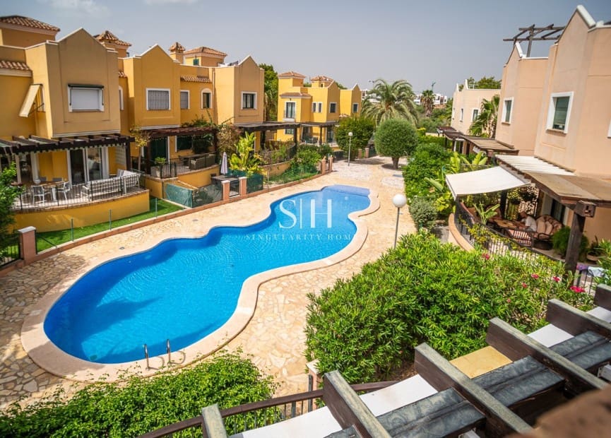 3 slaapkamer Villa te koop in Torrevieja - € 285.000 (Ref: 9249073)