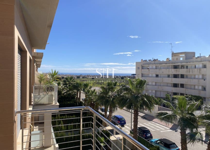 3 bedroom Penthouse for sale in Los Dolses with pool garage - € 299,950 (Ref: 9249075)
