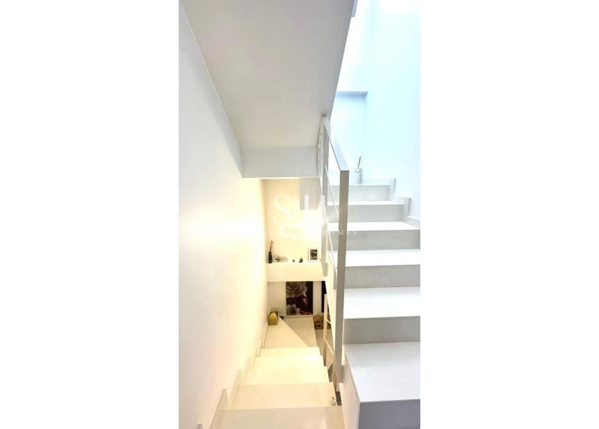 2 quarto Casa em Banda para venda em Aguas Nuevas com piscina - 301 000 € (Ref: 9249399)