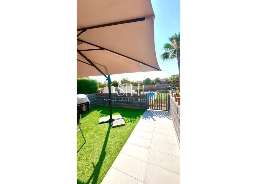 2 quarto Casa em Banda para venda em Aguas Nuevas com piscina - 301 000 € (Ref: 9249399)