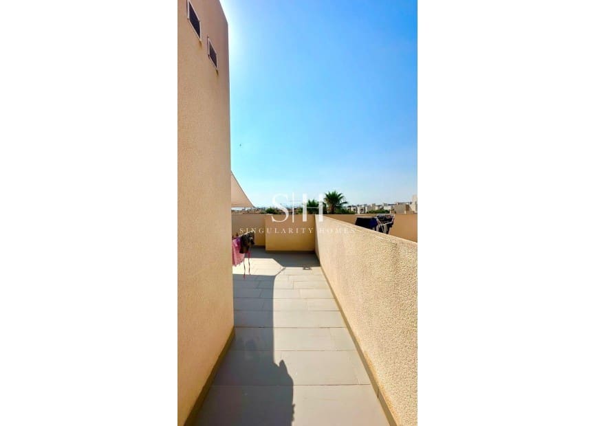 2 quarto Casa em Banda para venda em Aguas Nuevas com piscina - 301 000 € (Ref: 9249399)