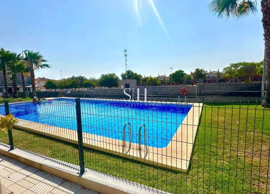 2 quarto Casa em Banda para venda em Aguas Nuevas com piscina - 301 000 € (Ref: 9249399)