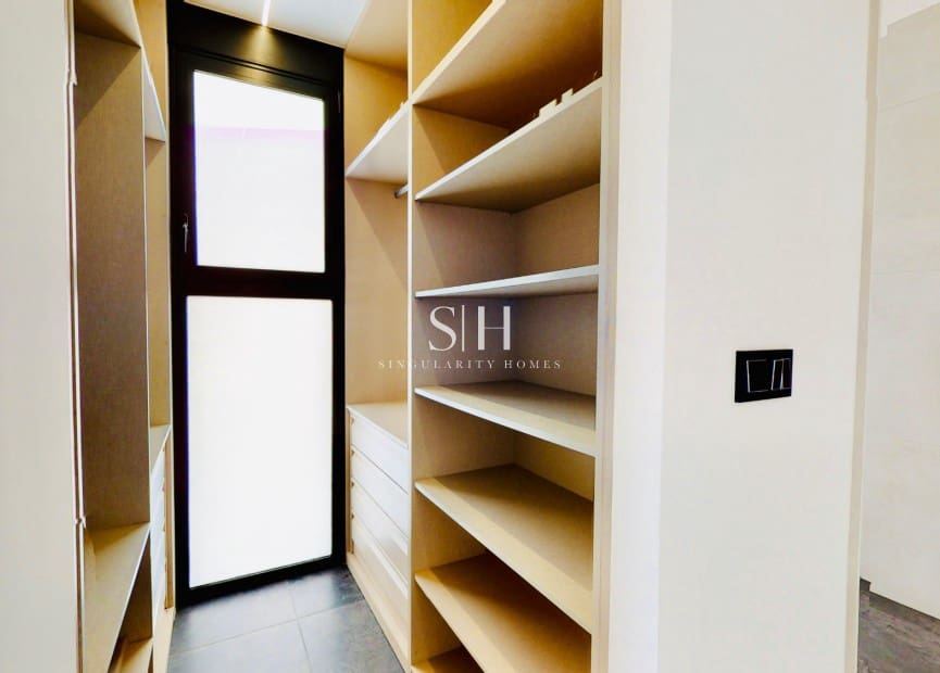 3 bedroom Villa for sale in Los Altos with pool - € 650,000 (Ref: 9255940)