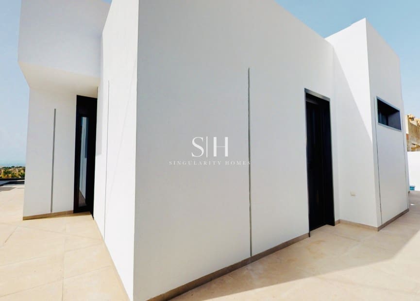 3 bedroom Villa for sale in Los Altos with pool - € 650,000 (Ref: 9255940)