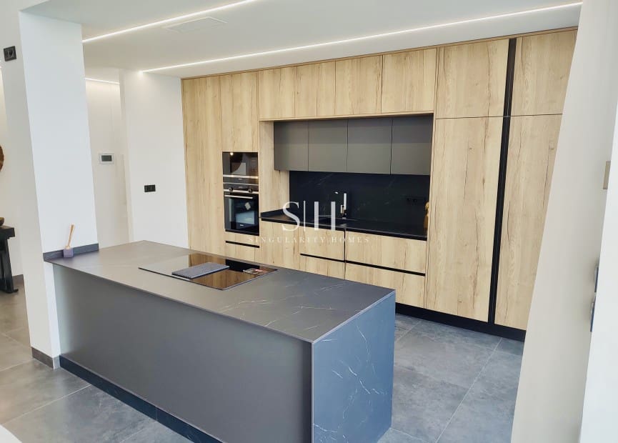 3 bedroom Villa for sale in Los Altos with pool - € 650,000 (Ref: 9255940)