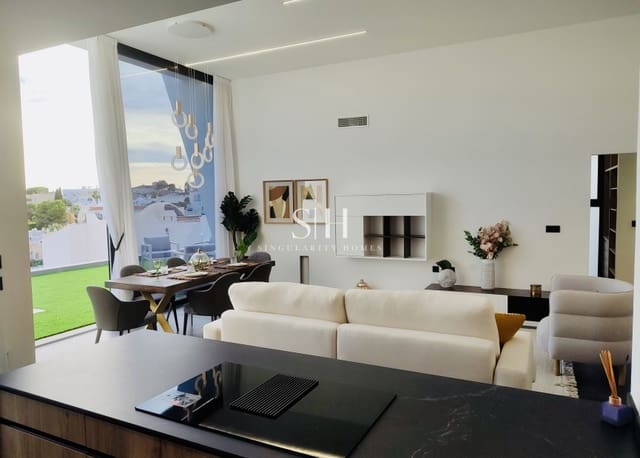 3 bedroom Villa for sale in Los Altos with pool - € 650,000 (Ref: 9255940)