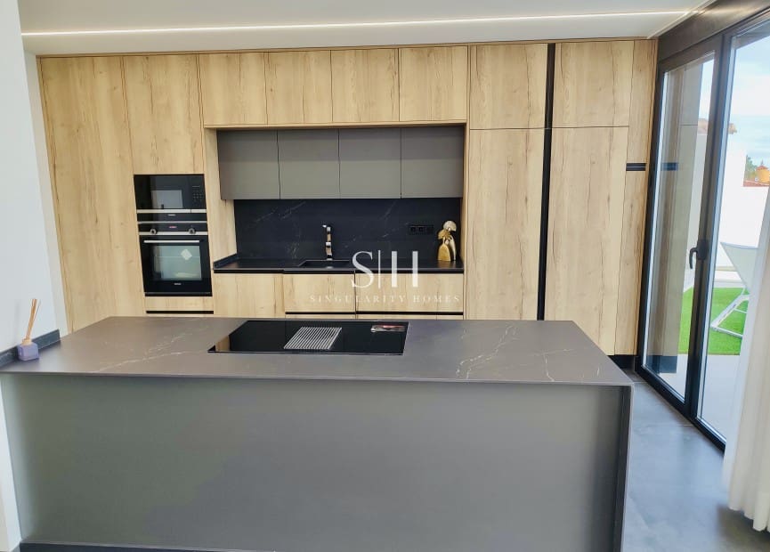 3 bedroom Villa for sale in Los Altos with pool - € 650,000 (Ref: 9255940)