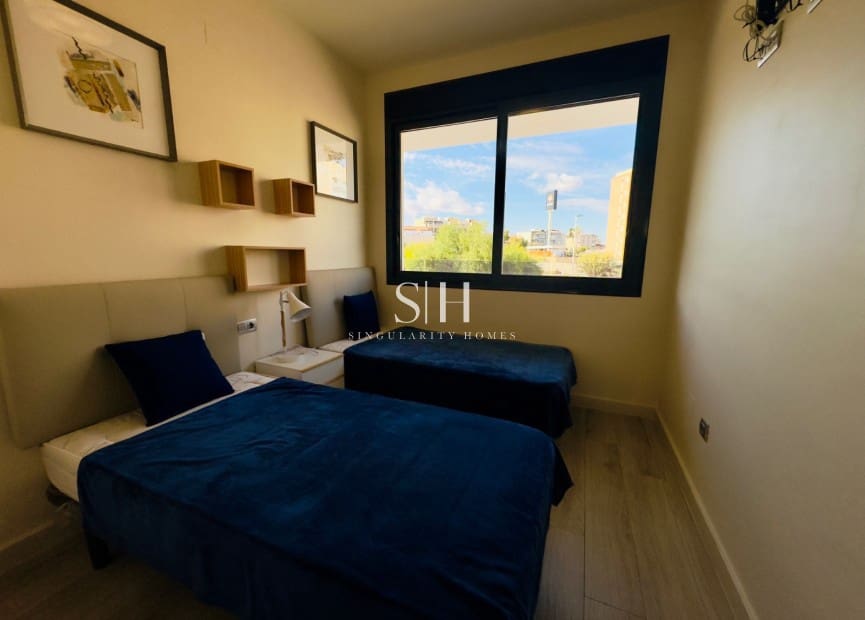 2 makuuhuone Huoneisto myytävänä paikassa Guardamar del Segura mukana uima-altaan 
autotalli - 270 000 € (Ref: 9255941)