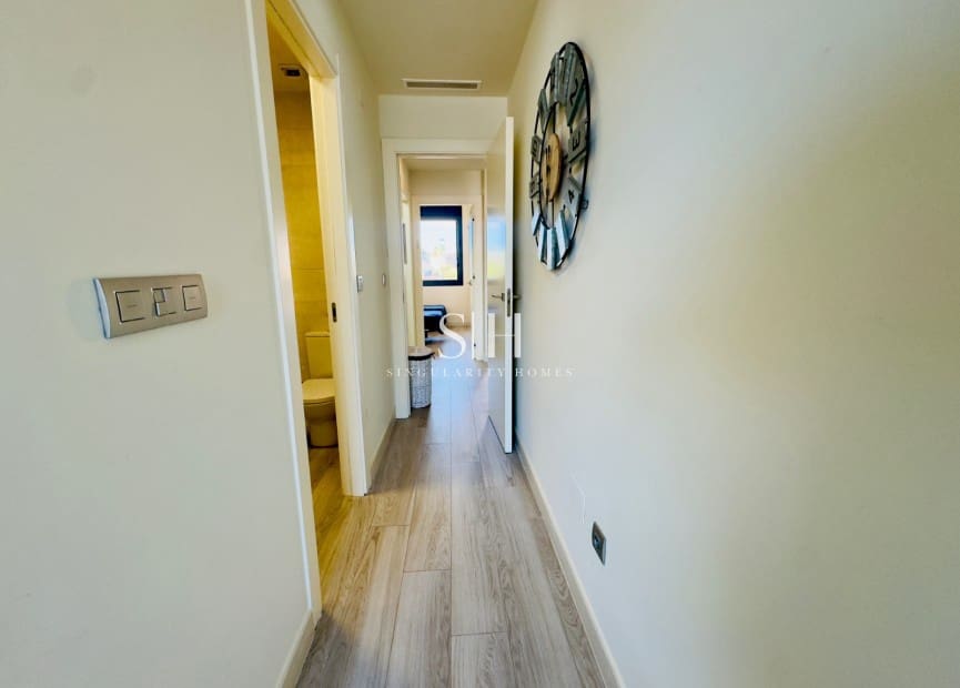 2 makuuhuone Huoneisto myytävänä paikassa Guardamar del Segura mukana uima-altaan 
autotalli - 270 000 € (Ref: 9255941)