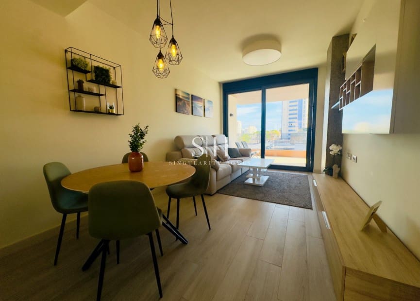 2 makuuhuone Huoneisto myytävänä paikassa Guardamar del Segura mukana uima-altaan 
autotalli - 270 000 € (Ref: 9255941)