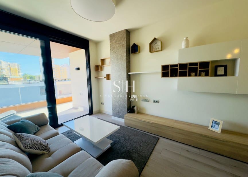 2 makuuhuone Huoneisto myytävänä paikassa Guardamar del Segura mukana uima-altaan 
autotalli - 270 000 € (Ref: 9255941)