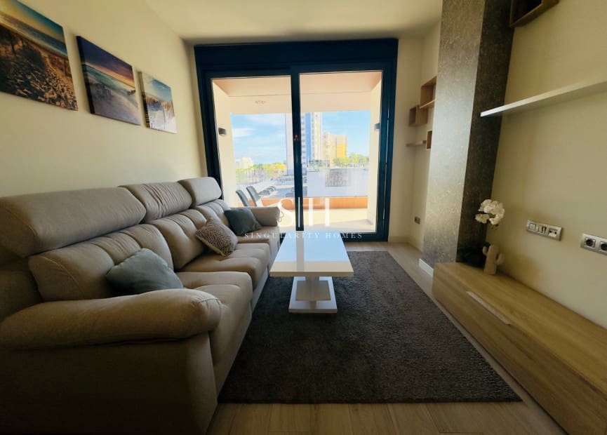 2 makuuhuone Huoneisto myytävänä paikassa Guardamar del Segura mukana uima-altaan 
autotalli - 270 000 € (Ref: 9255941)