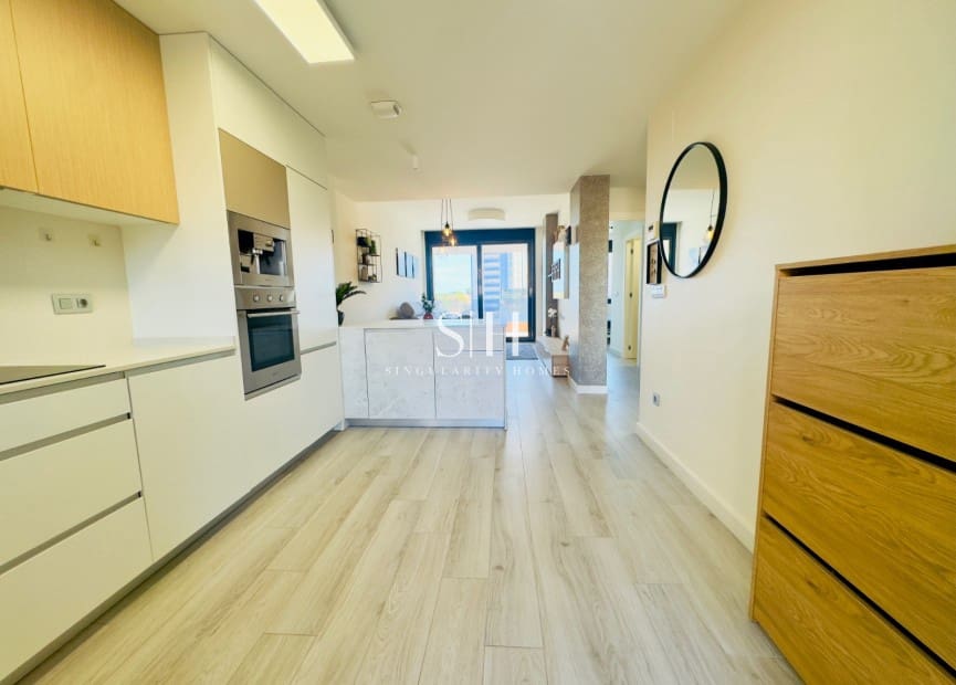 2 makuuhuone Huoneisto myytävänä paikassa Guardamar del Segura mukana uima-altaan 
autotalli - 270 000 € (Ref: 9255941)