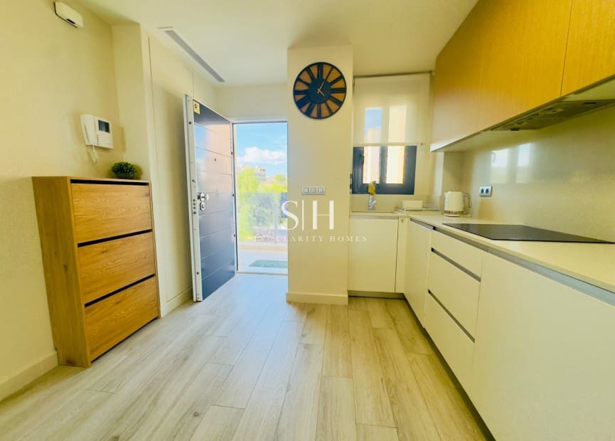 2 makuuhuone Huoneisto myytävänä paikassa Guardamar del Segura mukana uima-altaan 
autotalli - 270 000 € (Ref: 9255941)